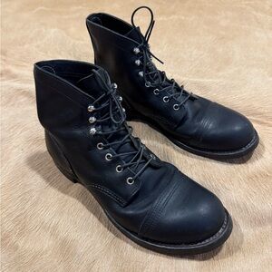 Red wing iron rangers size 10.5D black